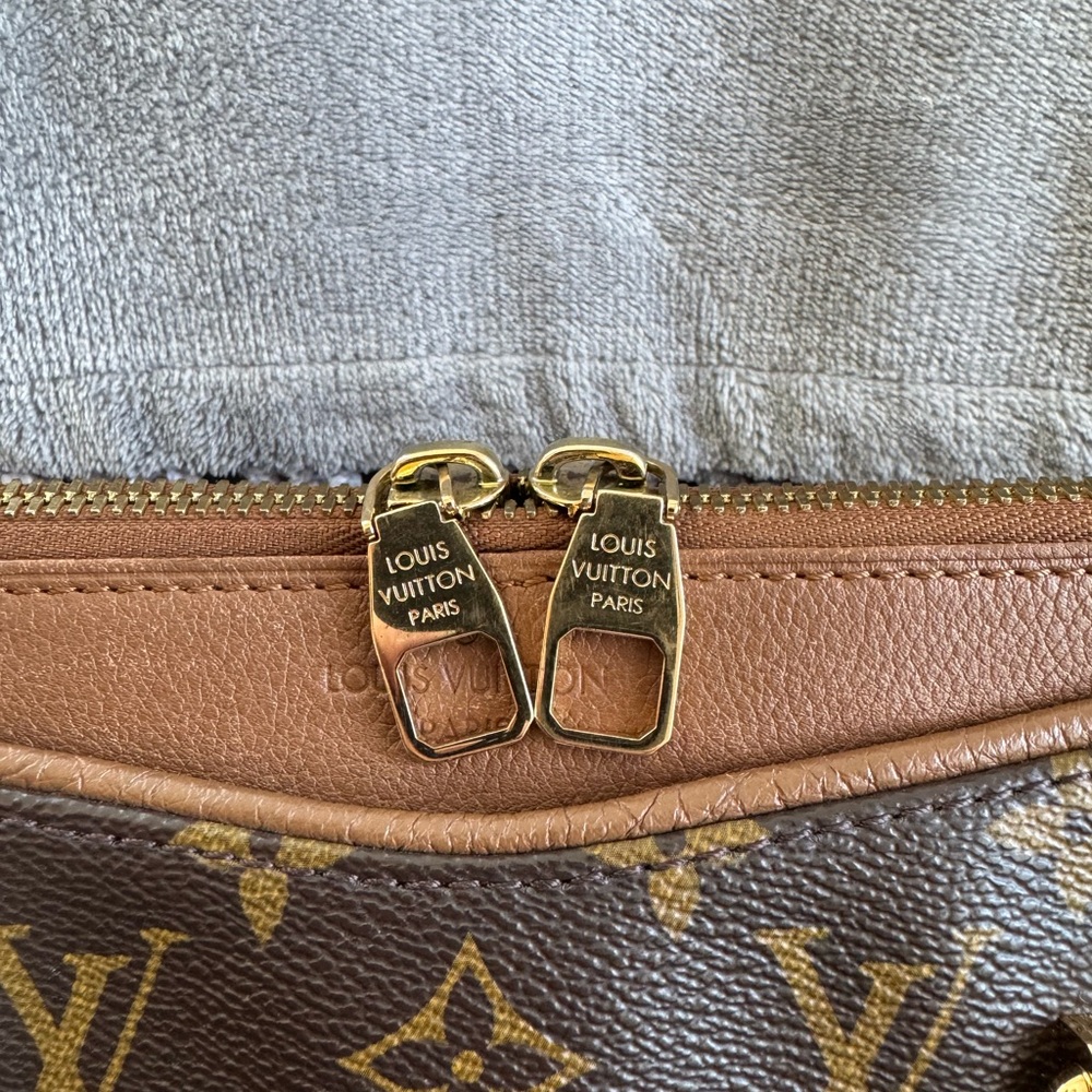 Louis Vuitton Pallas Monogram Havane Bag - Picture 4 of 16